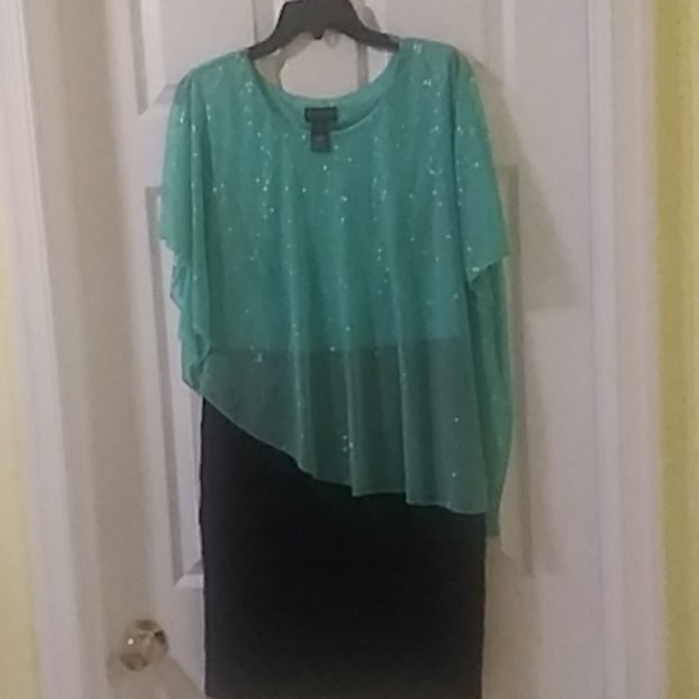Dress worn few times